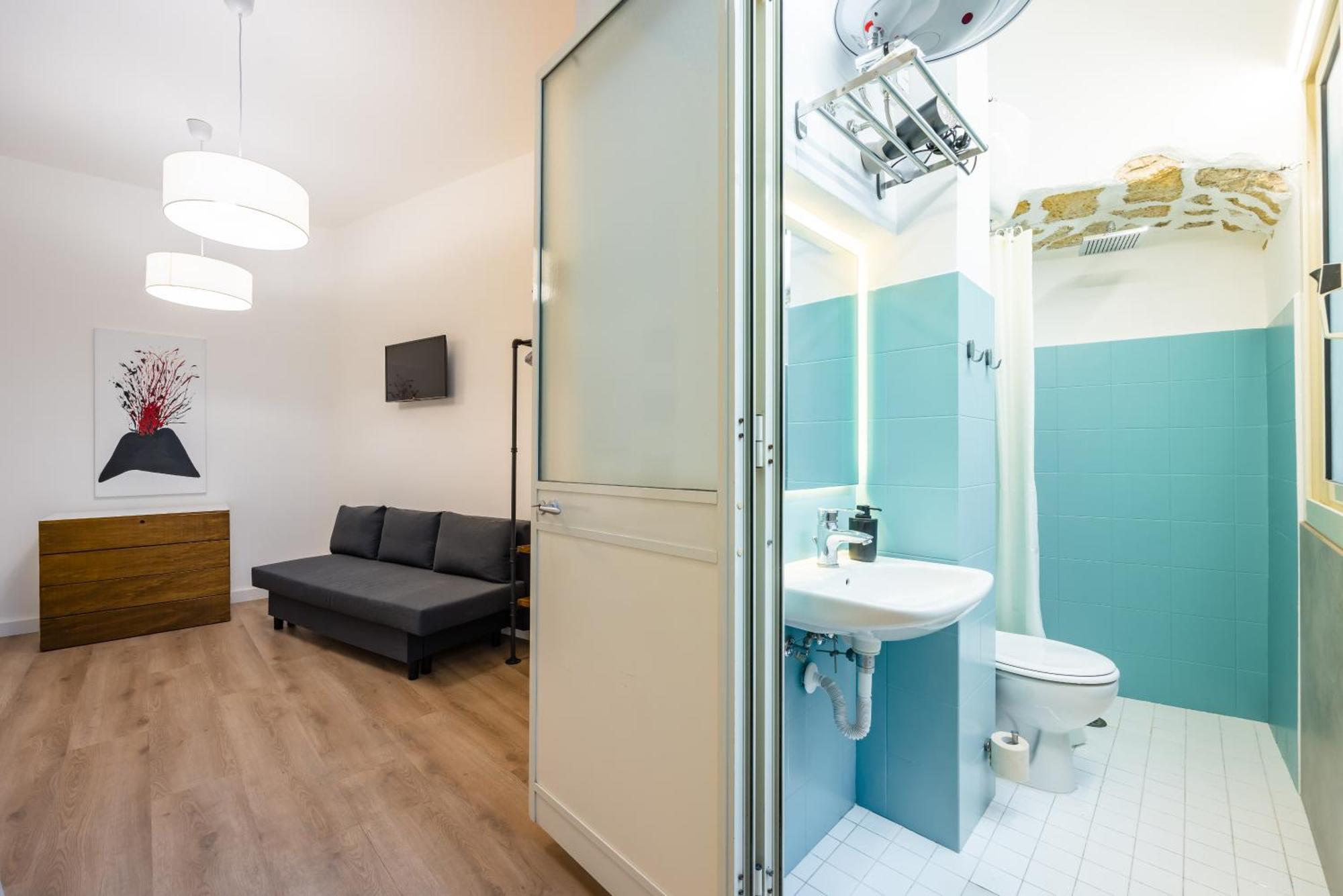 Lioy 25 By Napoliapartments Екстериор снимка