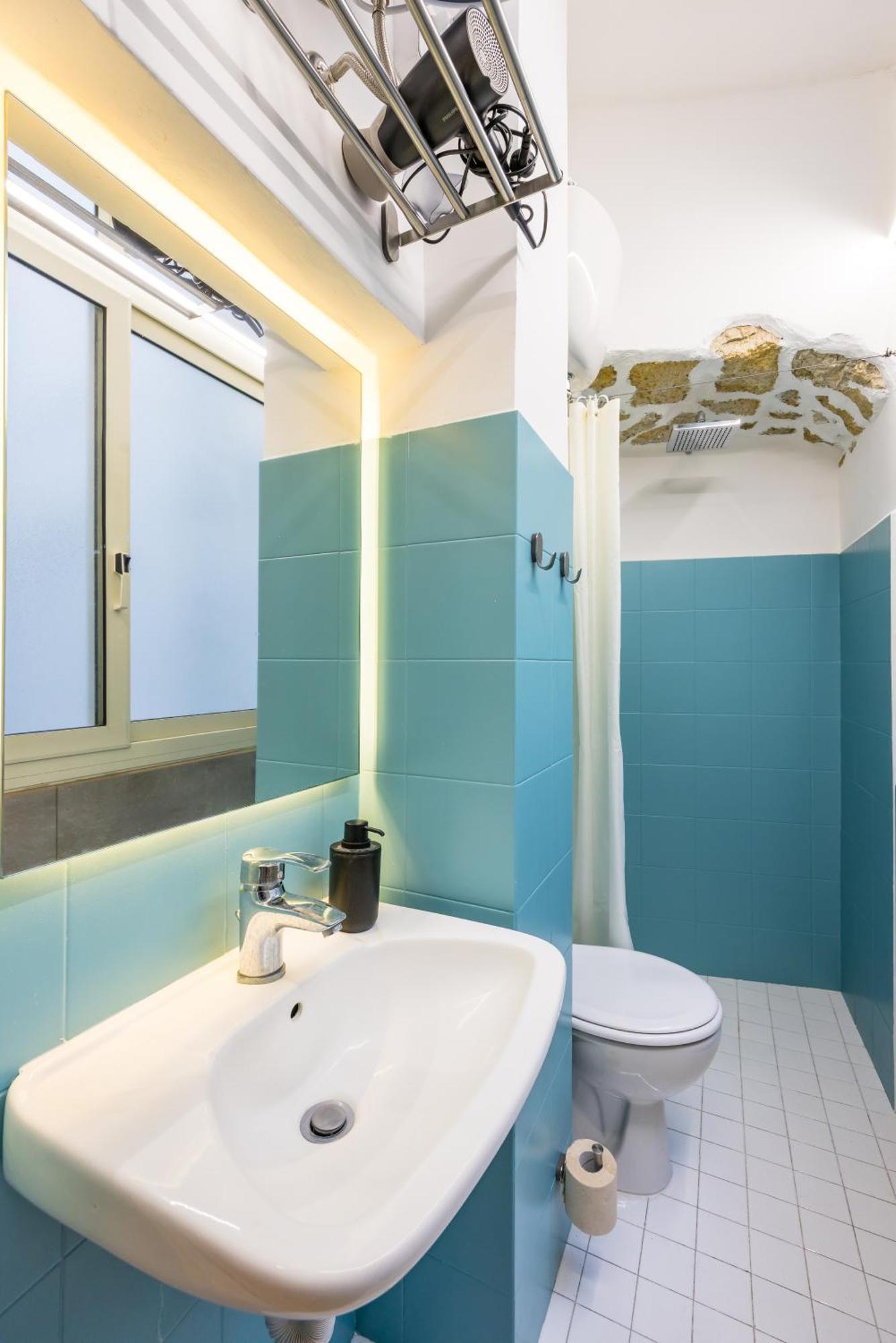 Lioy 25 By Napoliapartments Екстериор снимка